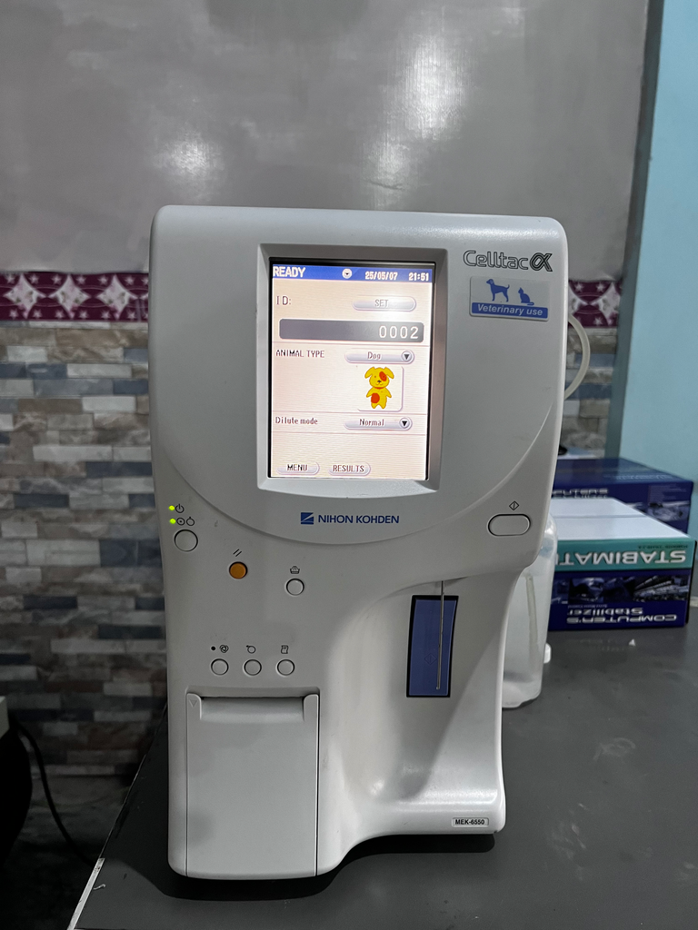 Nihon Kohden 6550 (VET) (Used)